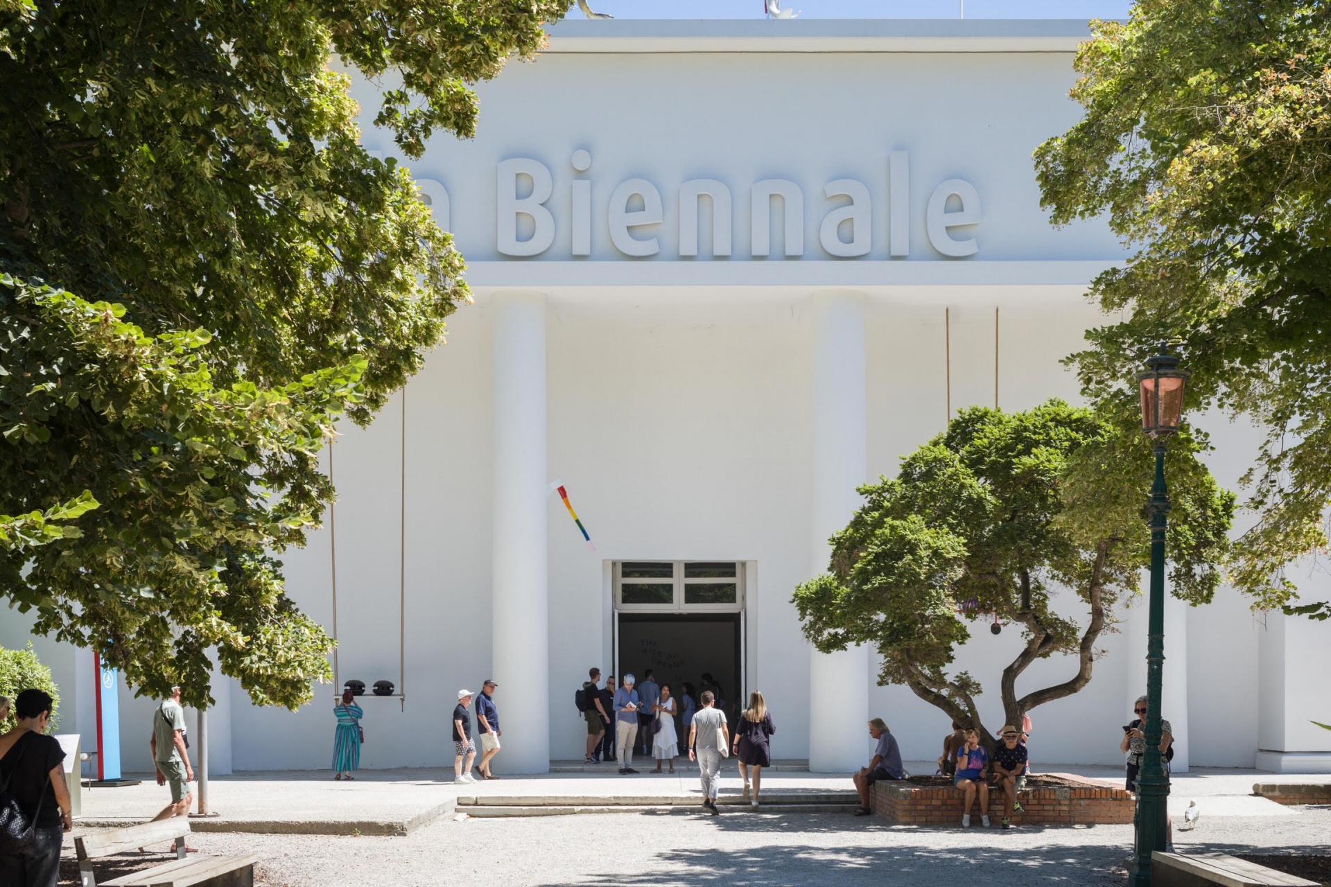 biennale-arte-2022-padiglione-centrale.jpg